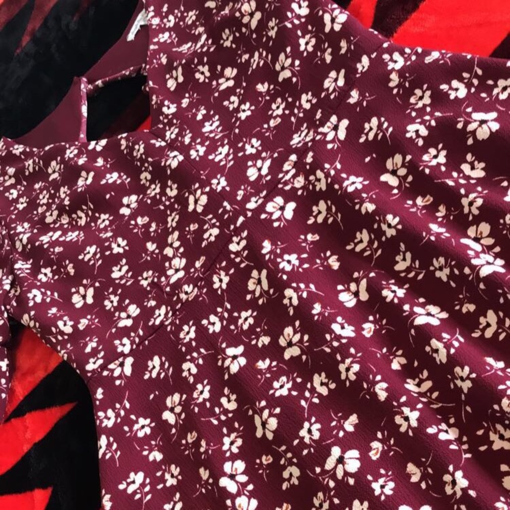 Charlotte Russe maroon dress ❤️